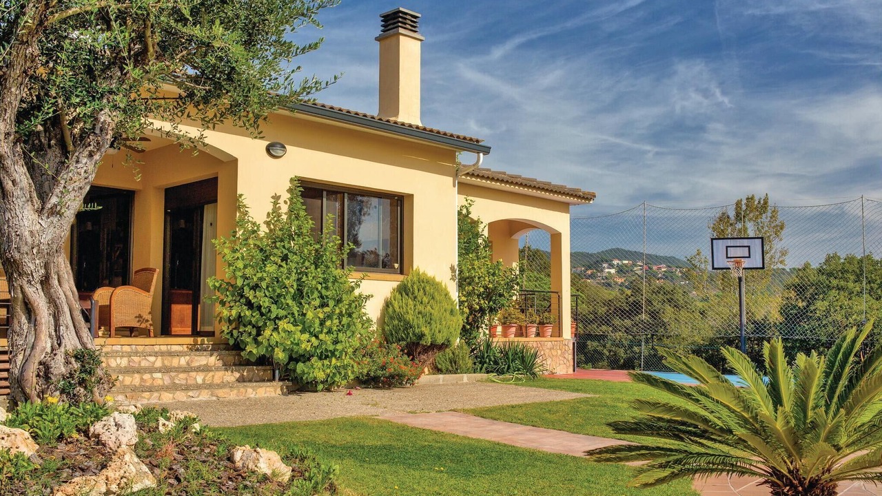 Photo of Outdoor in El Mas Mora