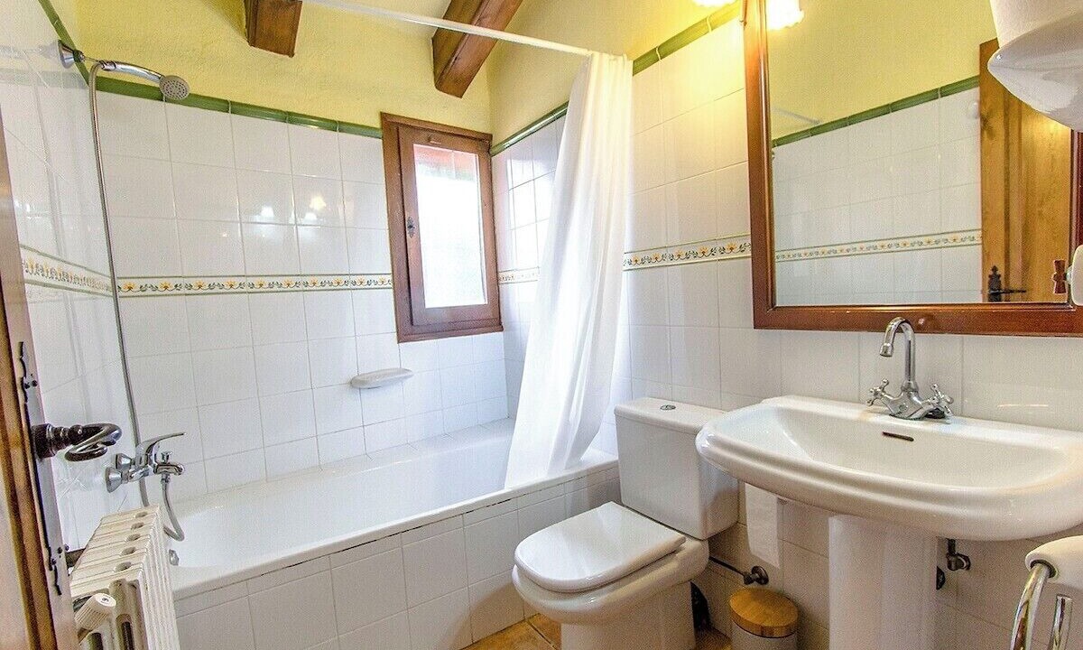 Photo of Bathroom in Castellet i la Gornal