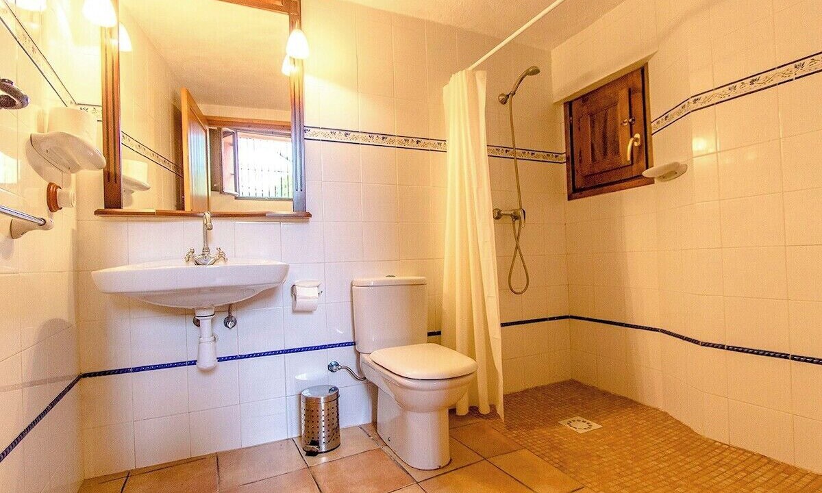 Photo of Bathroom in Castellet i la Gornal