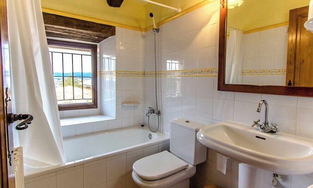 Photo of Bathroom in Castellet i la Gornal