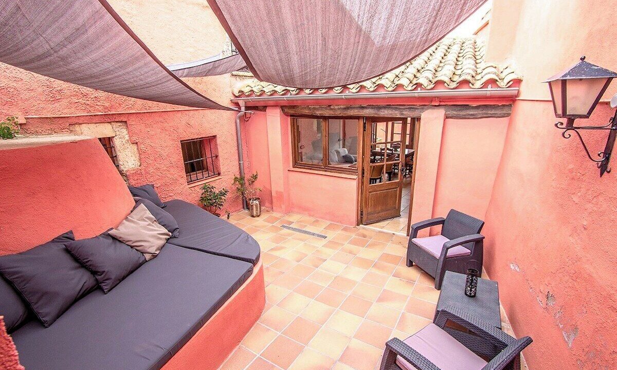 Photo of Patio Balcony in Castellet i la Gornal