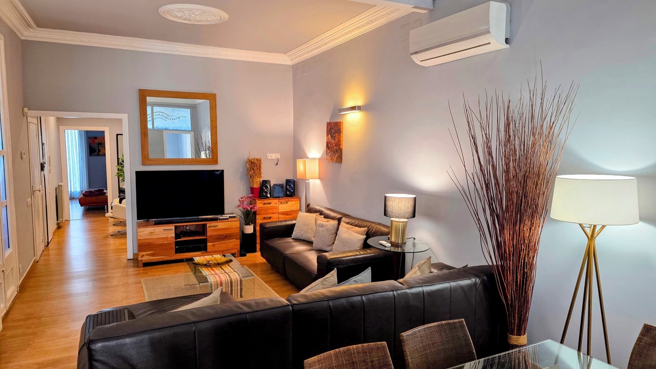 Photo of Livingroom in L'Antiga Esquerra de l'Eixample