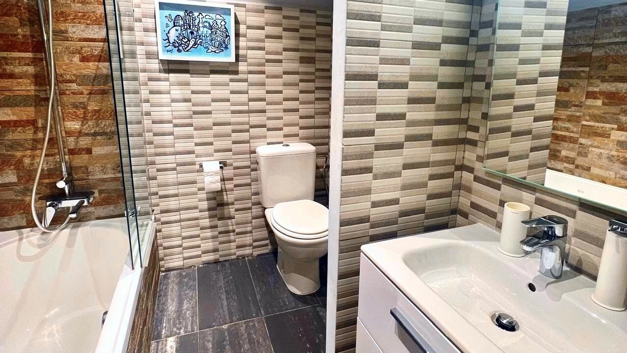 Photo of Bathroom in L'Antiga Esquerra de l'Eixample