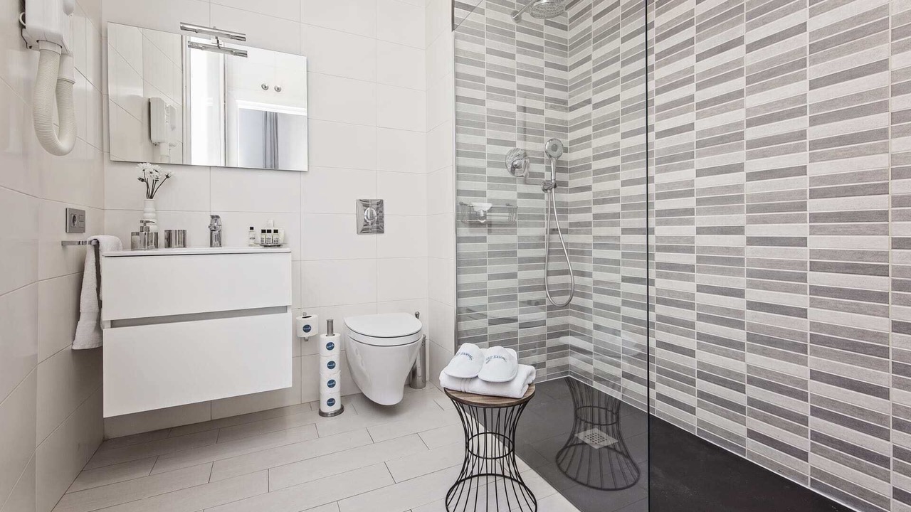 Photo of Bathroom in Sants
