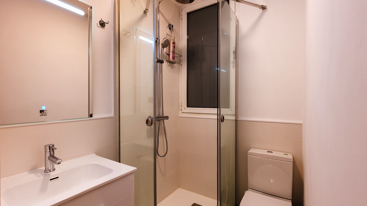 Photo of Bathroom in L'Antiga Esquerra de l'Eixample