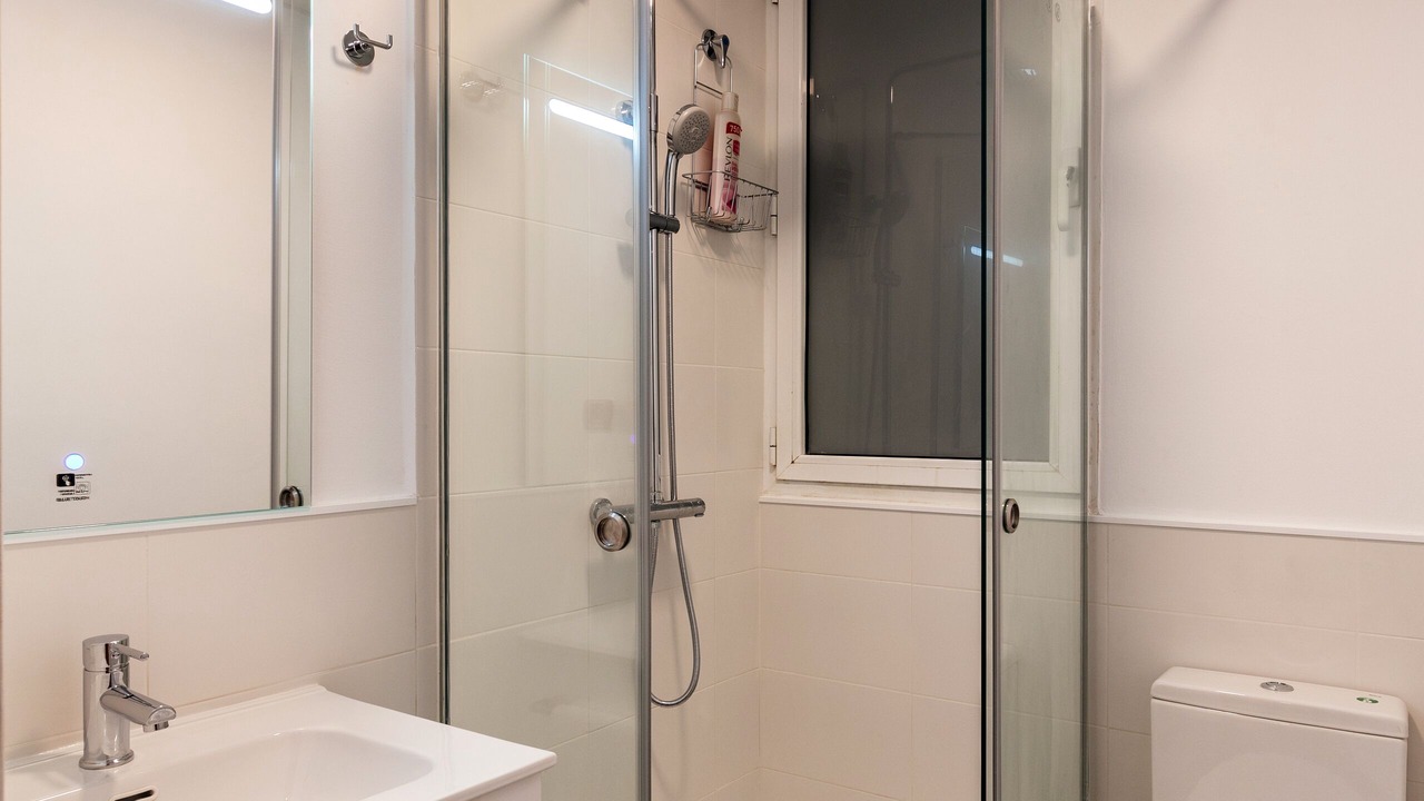 Photo of Bathroom in L'Antiga Esquerra de l'Eixample