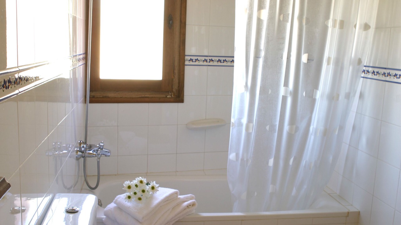 Photo of Bathroom in Castellet i la Gornal