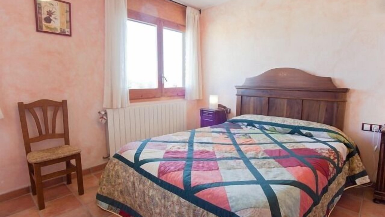 Photo of Bedroom in Farreres-Suanya-Comtals-Sta.Caterina-L'oller-La Guia