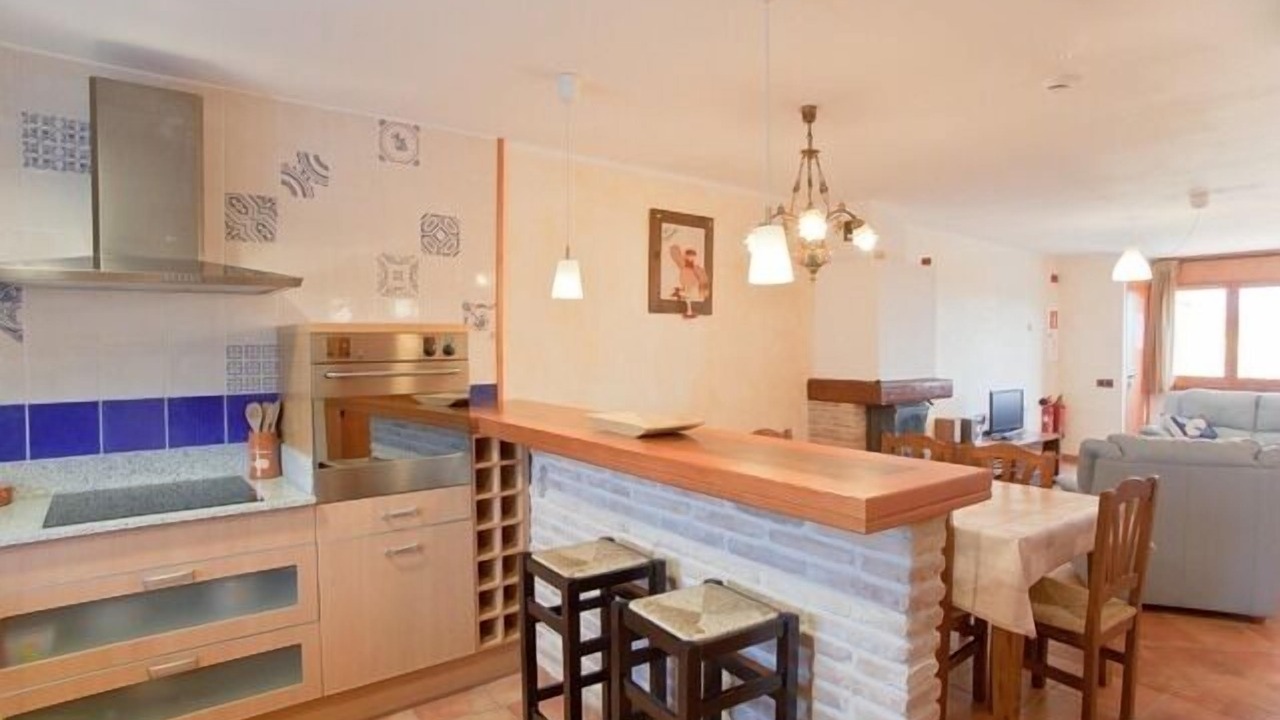 Photo of Kitchen in Farreres-Suanya-Comtals-Sta.Caterina-L'oller-La Guia