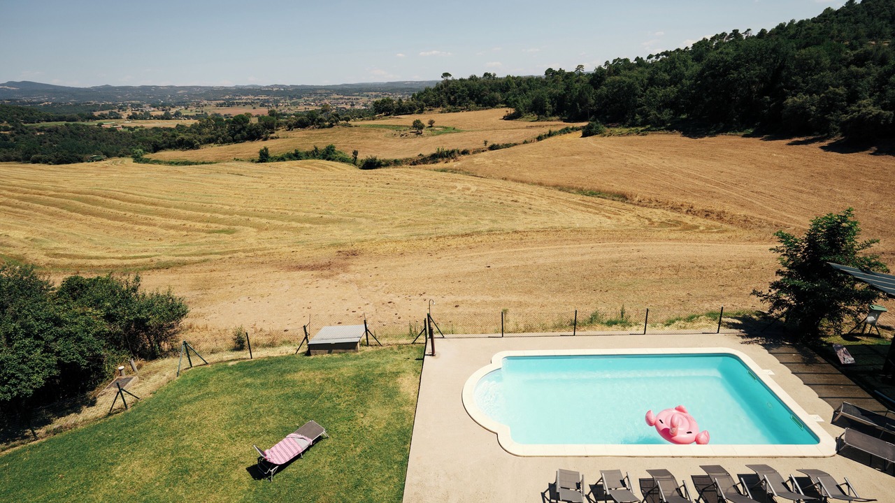 Photo of Outdoor in Avia
