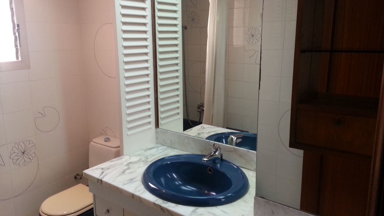 Photo of Bathroom in Sants