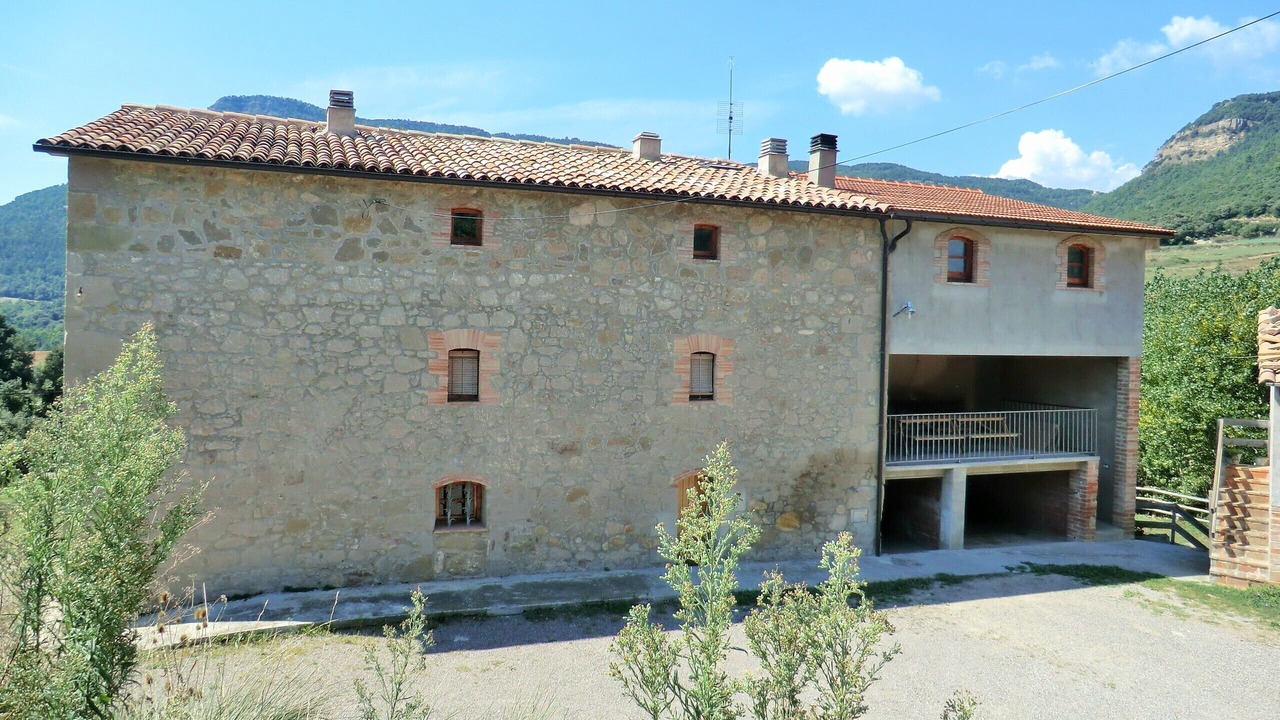 Photo of Outdoor in Avia