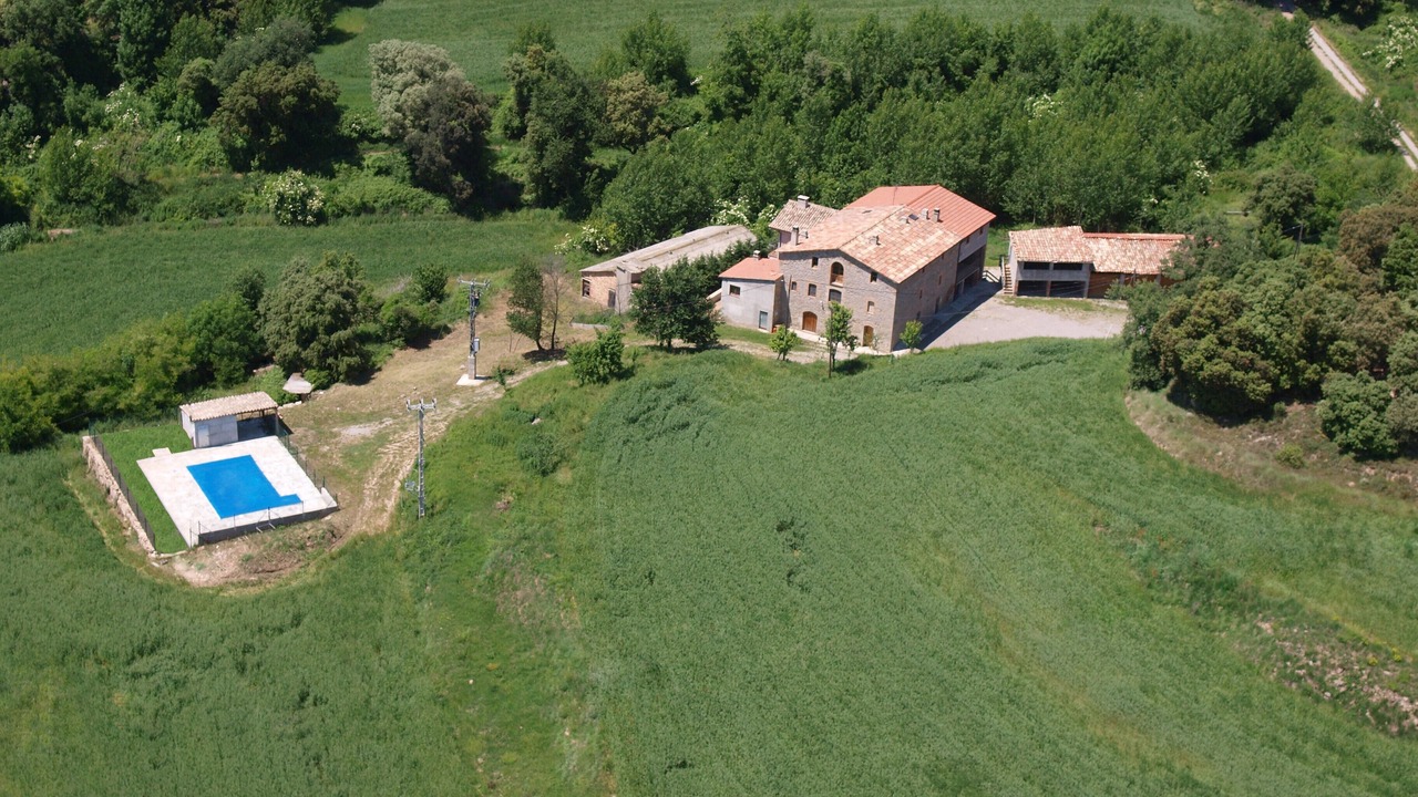Photo of Outdoor in Avia