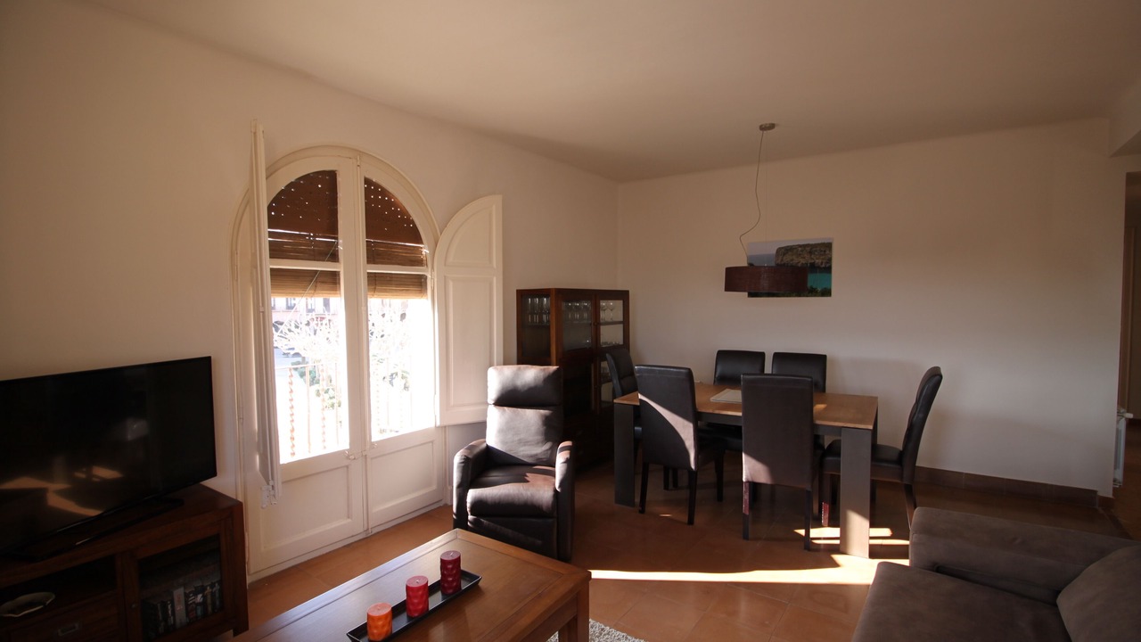 Photo of Livingroom in Cardona