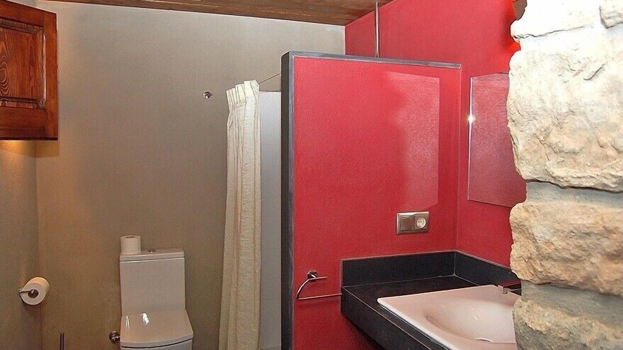 Photo of Bathroom in Montclar