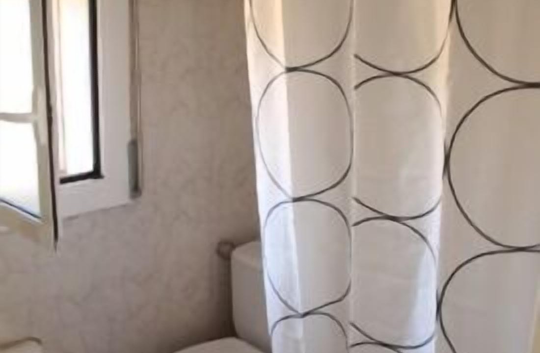 Photo of Bathroom in La Llacuna