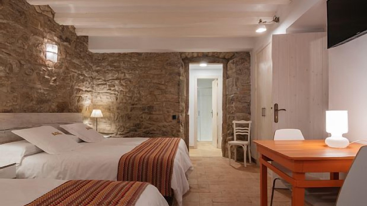 Photo of Bedroom in Castellnou de Bages
