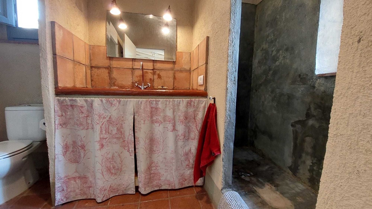Photo of Bathroom in Camallera