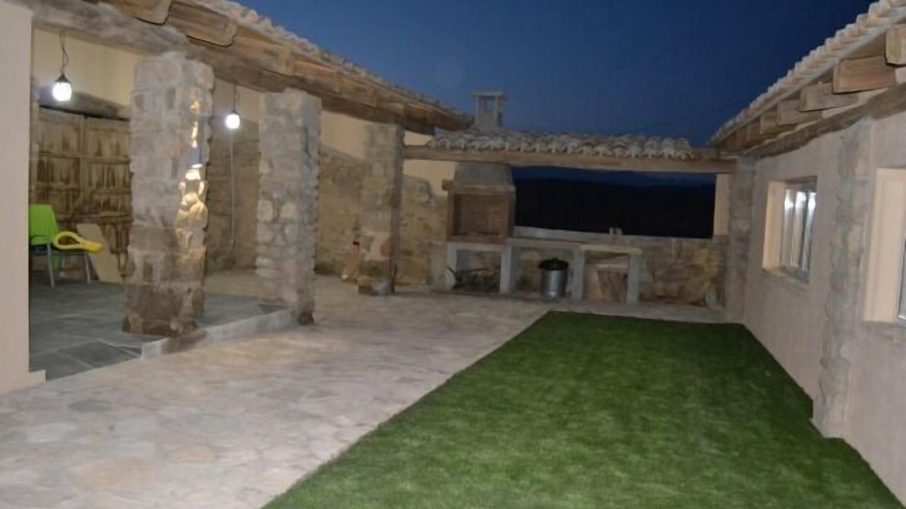 Photo of Patio Balcony in Plandogau