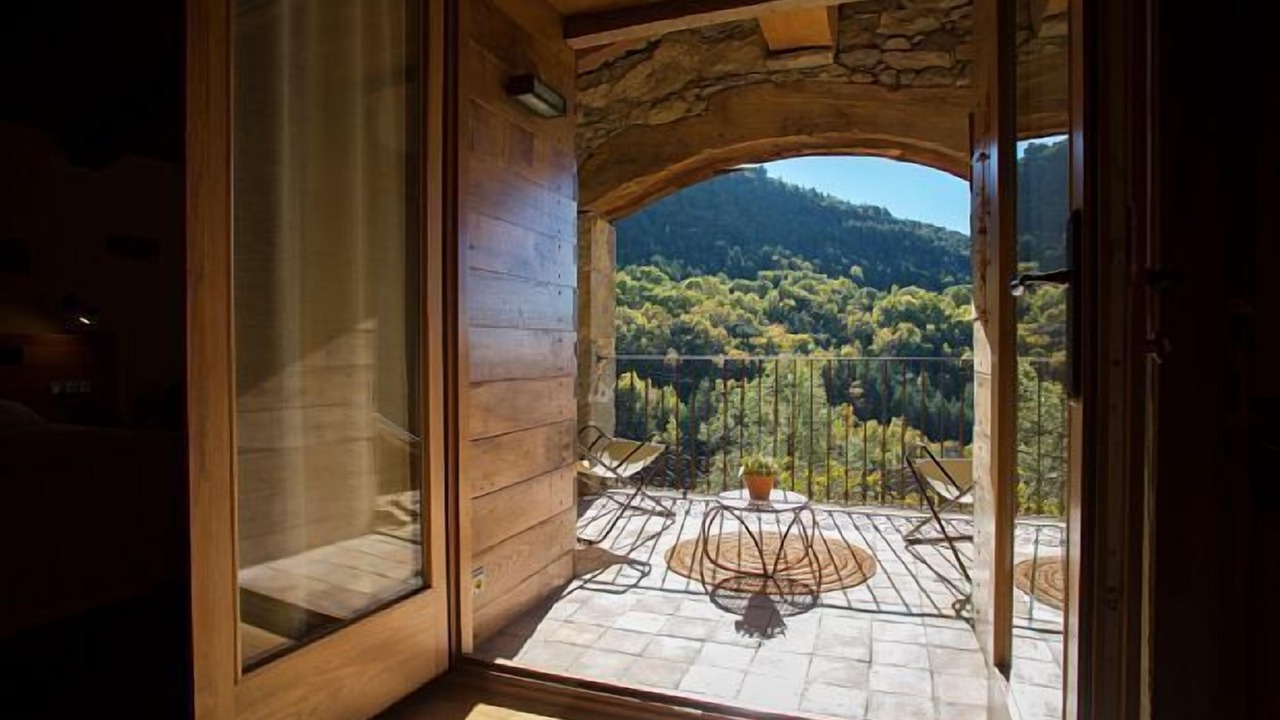 Photo of Patio Balcony in Tavertet