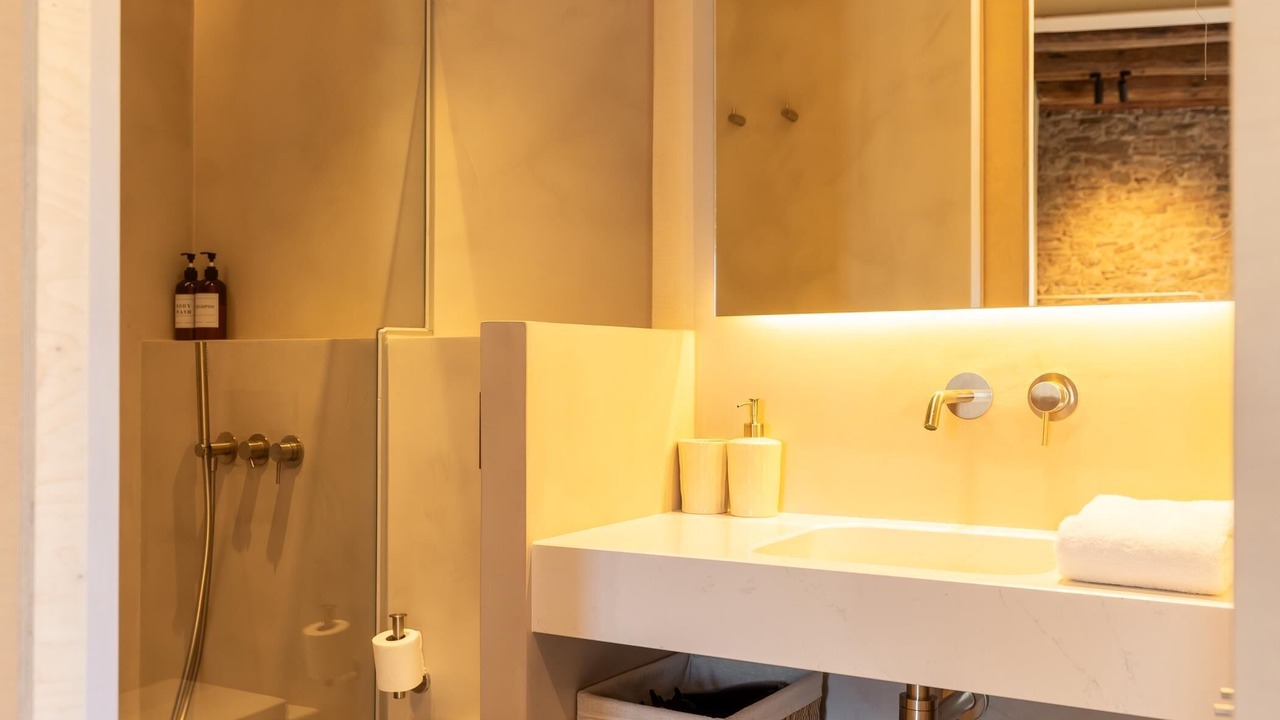 Photo of Bathroom in El Born