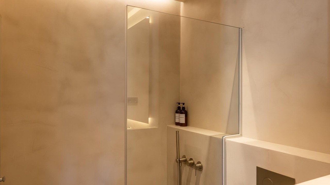 Photo of Bathroom in El Born