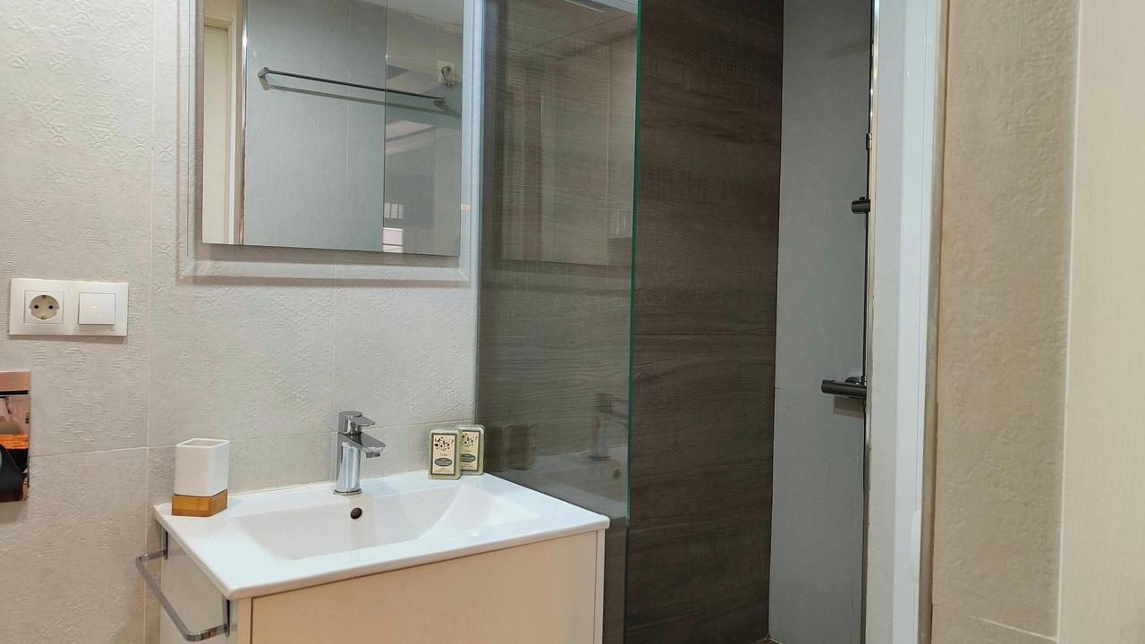 Photo of Bathroom in El Born