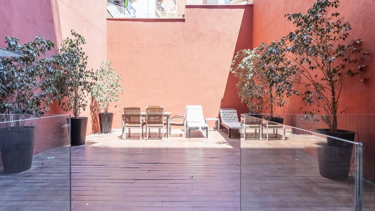 Photo of Patio Balcony in el Fort Pienc