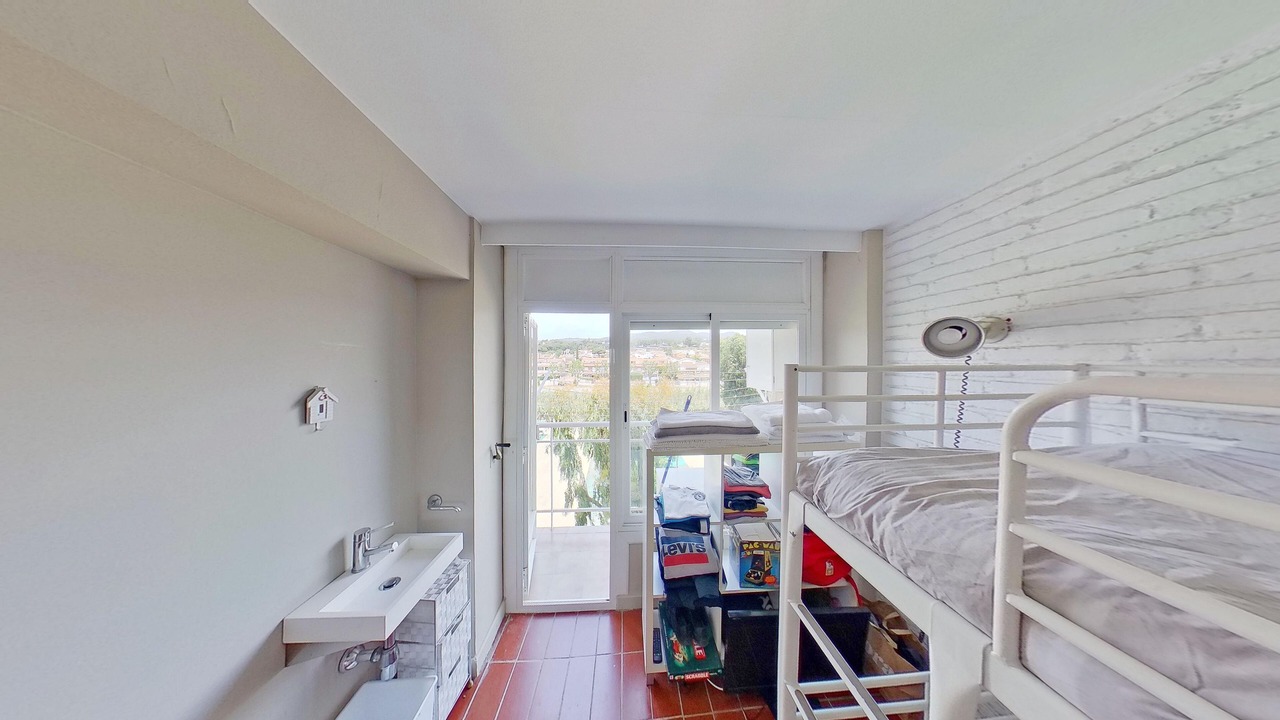 Photo of Bedroom in Sant Vicenc de Montalt