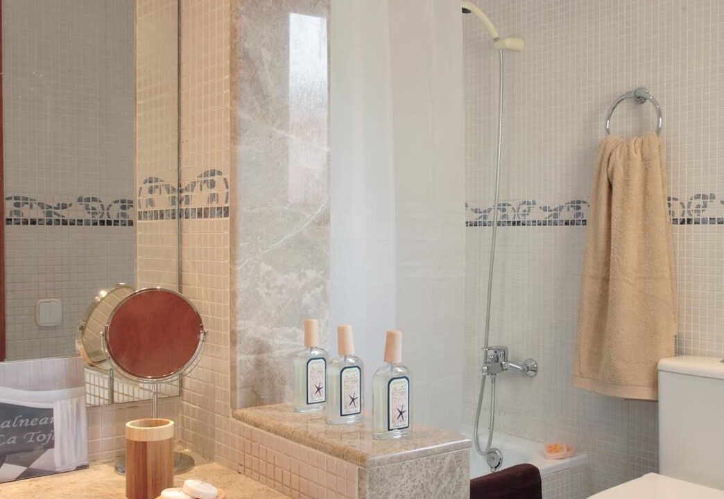 Photo of Bathroom in El Guinardo