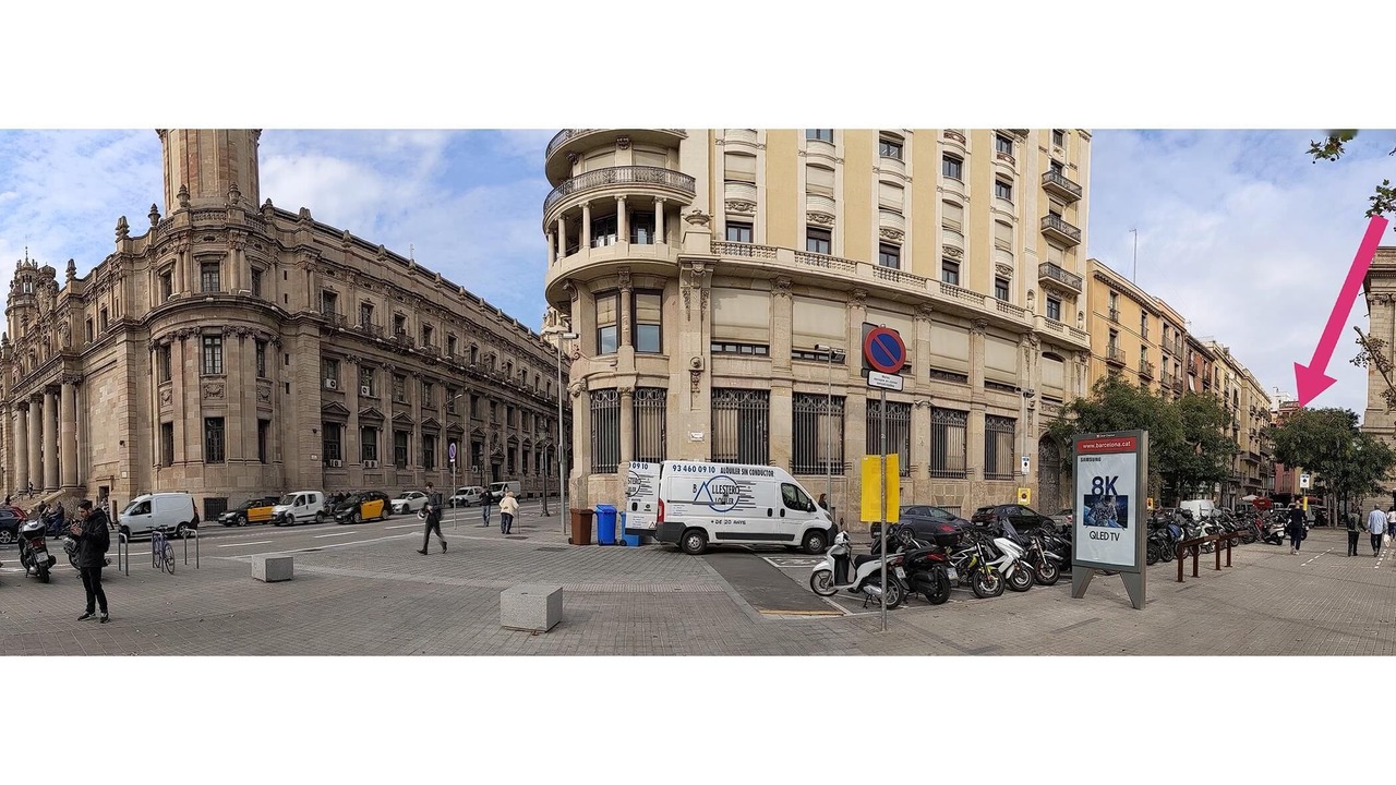 Photo of Others in El Born