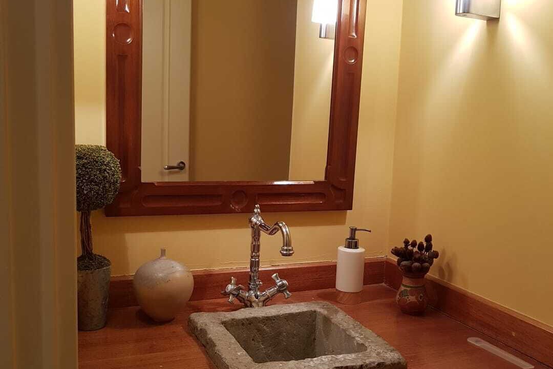 Photo of Bathroom in Mediona