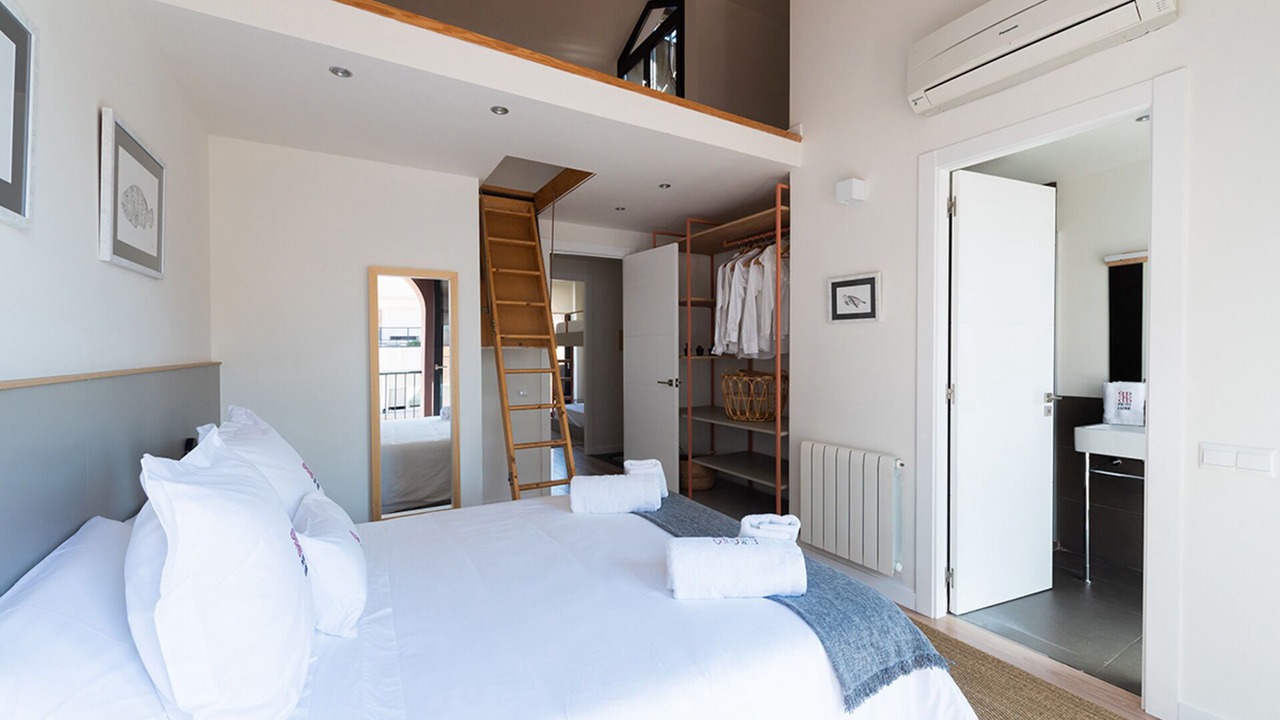 Photo of Bedroom in Terrassa