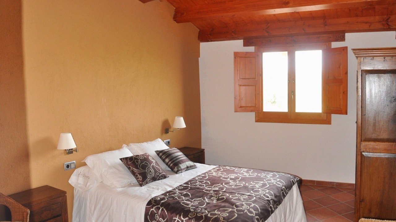 Photo of Bedroom in Gironella