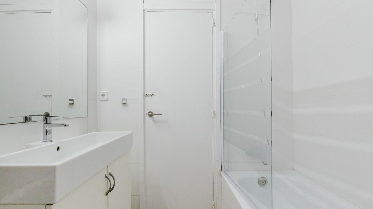 Photo of Bathroom in Les Corts