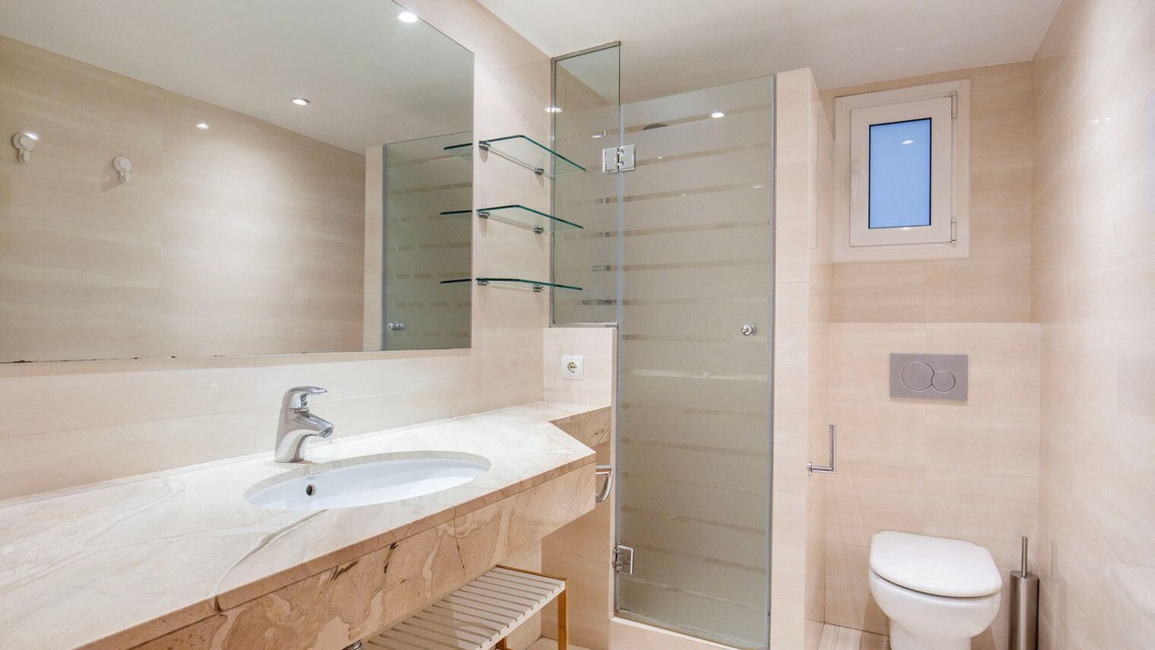 Photo of Bathroom in Les Corts