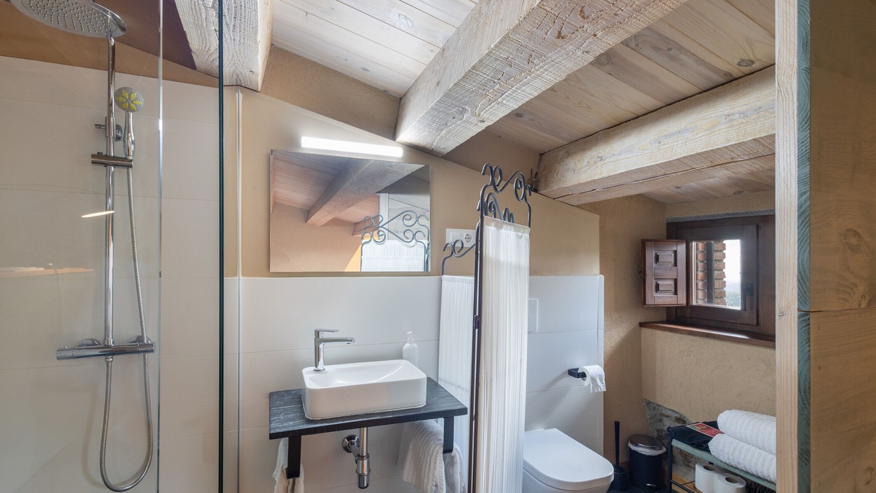 Photo of Bathroom in Fogars de Montclus
