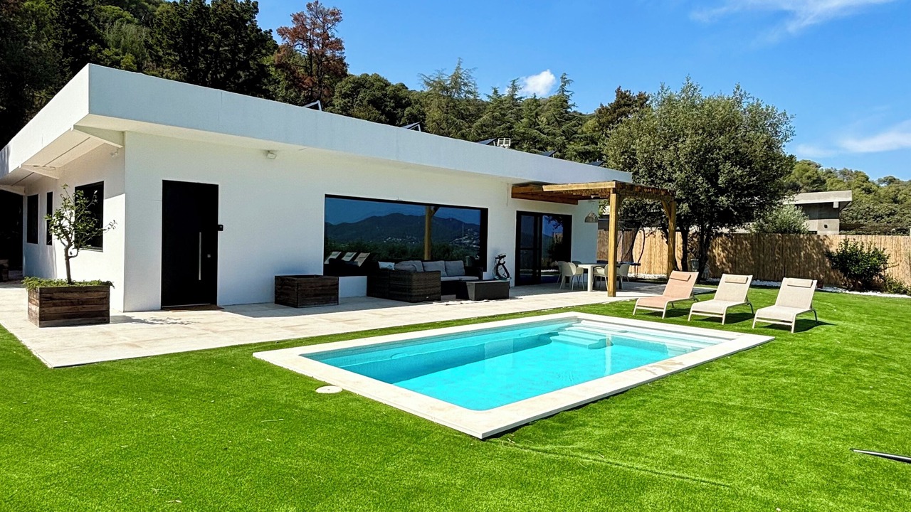 Photo of Outdoor in Vallromanes
