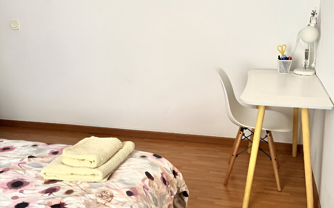 Photo of Bedroom in Sants