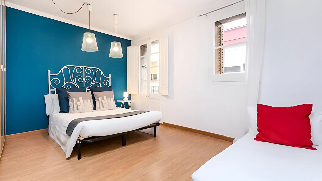 Photo of Bedroom in Sants
