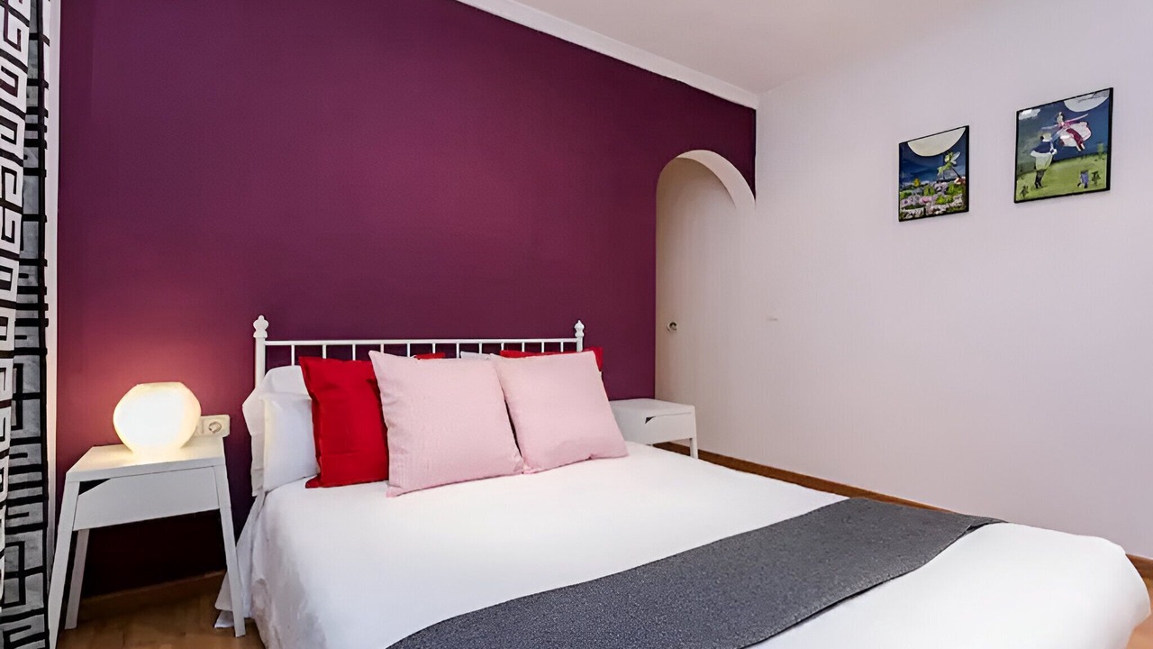Photo of Bedroom in Sants