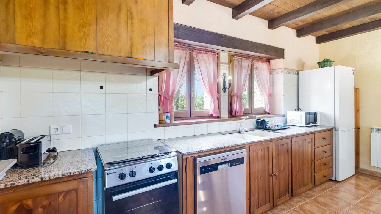 Photo of Kitchen in Sant Boi de Llucanes