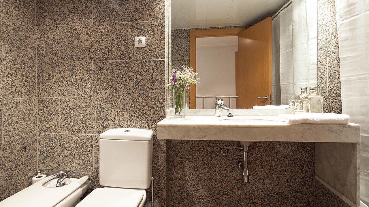 Photo of Bathroom in Sants