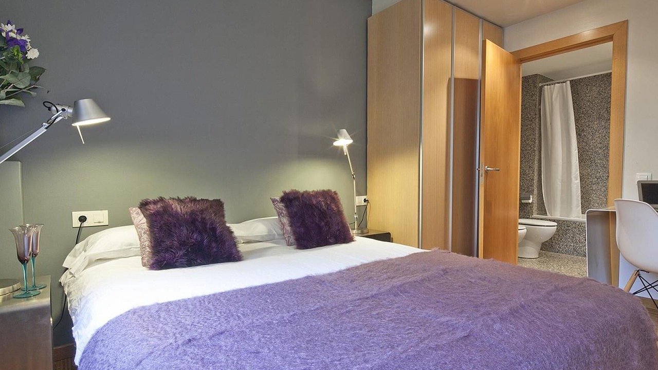 Photo of Bedroom in Sants