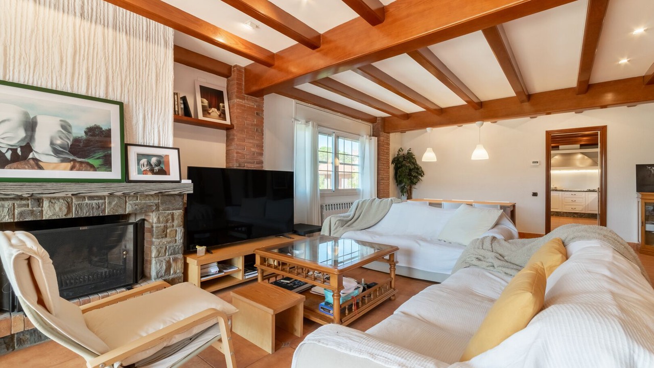 Photo of Bedroom in Vallromanes