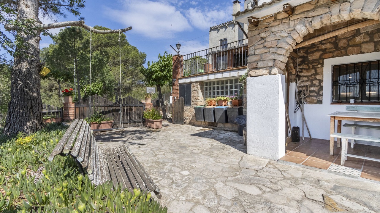 Photo of Outdoor in Copons