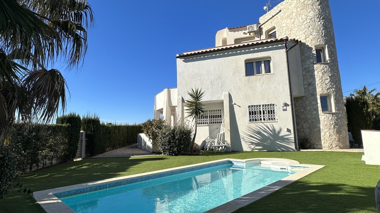 Photo of Outdoor in L Almadrava