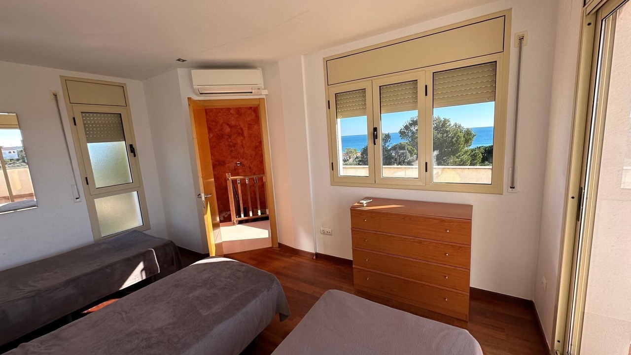 Photo of Bedroom in L Almadrava