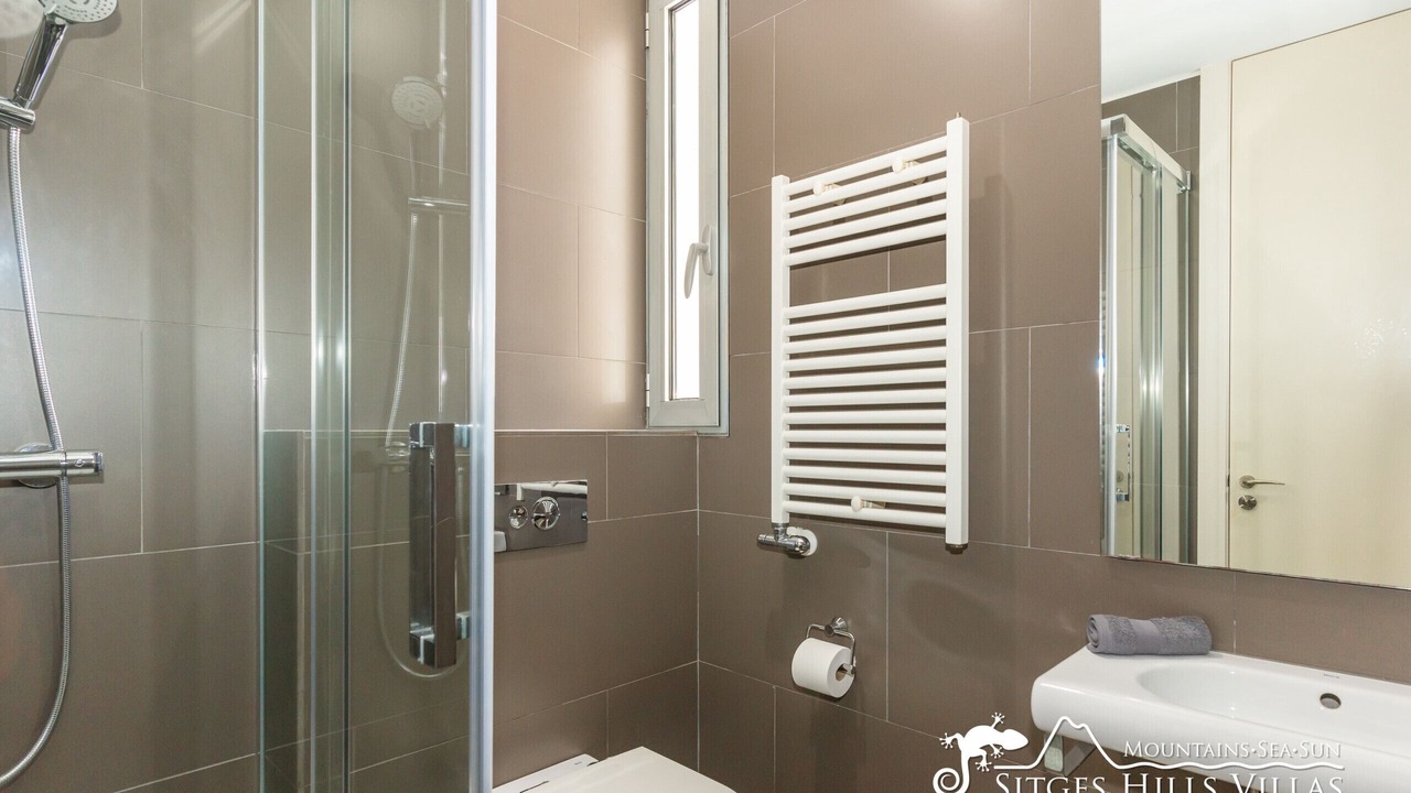 Photo of Bathroom in Canyelles
