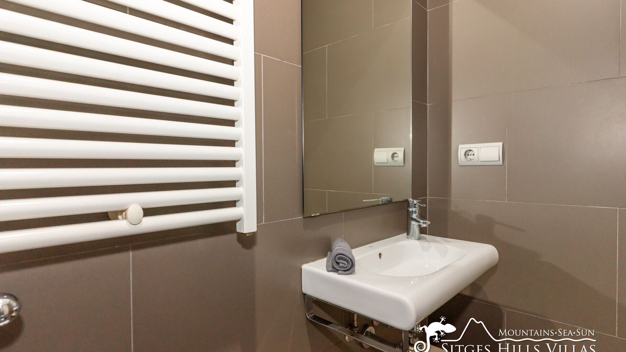 Photo of Bathroom in Canyelles